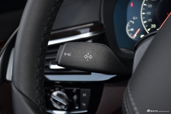 2019款宝马5系2.0T自动525Li 豪华套装