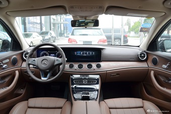 2016款奔驰E级2.0T自动E200L图片