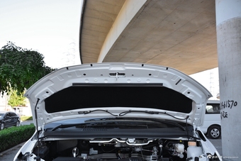 2018款菱智M5 1.6L手动7座舒适型