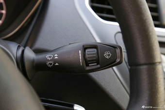 2017款福睿斯1.5L自动舒适型