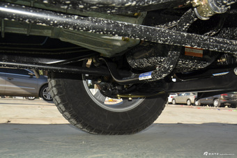 2016款骐铃T5 2.8T手动两驱舒适型加长轴距JE493ZLQ4CB