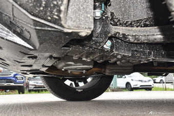 2018款荣威RX5 2.0T 30T自动两驱互联网黑金珍藏版