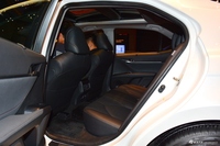 2018款凯美瑞2.5L 基本型