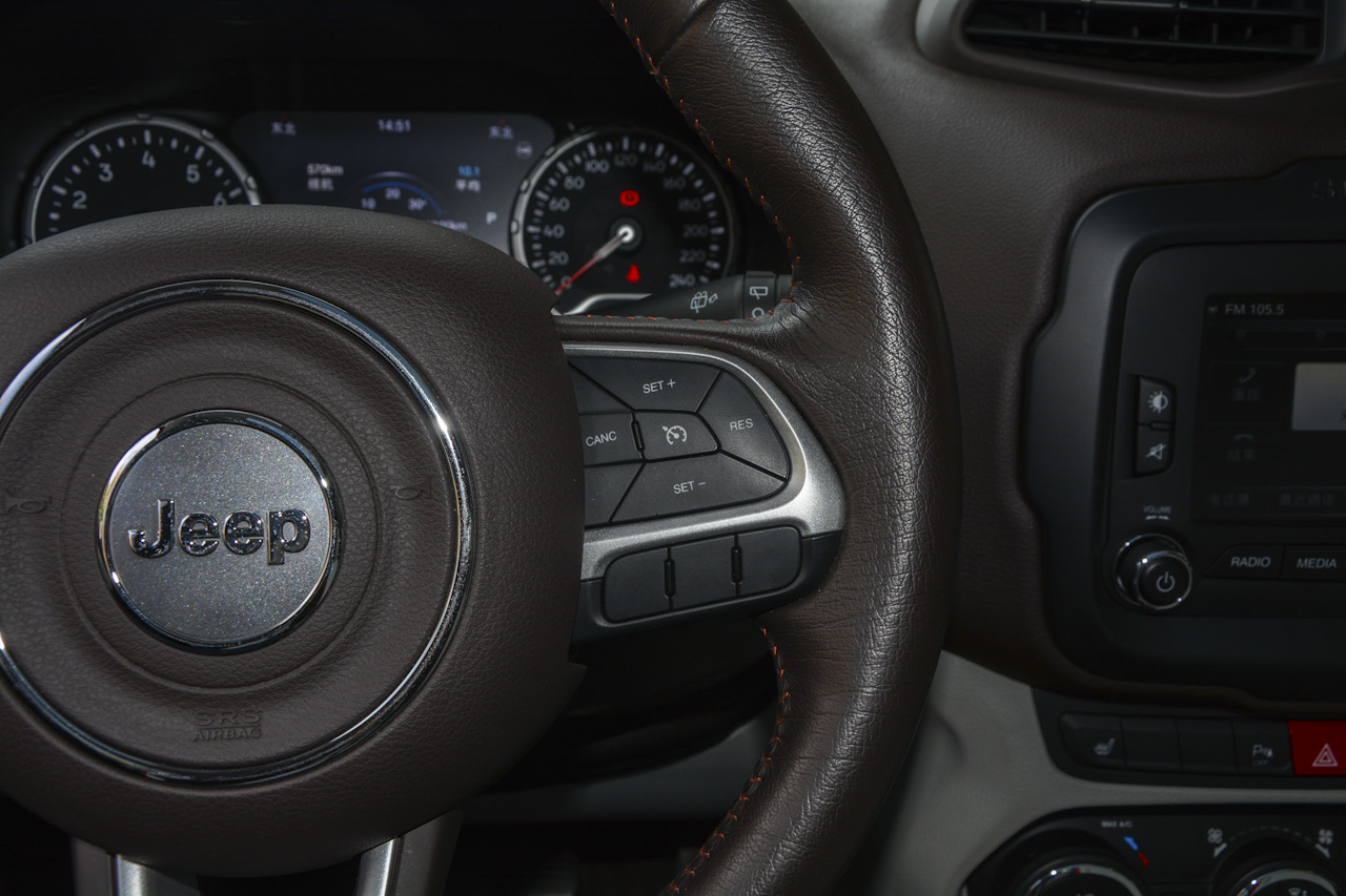 2017款自由侠1.4T自动智能版