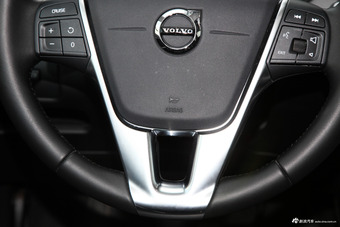 2018款沃尔沃V40 1.5T自动T3 智雅版