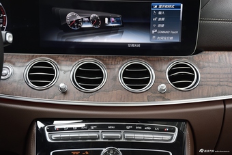 2018款奔驰E级改款3.0T自动 320 L 4MATIC