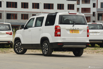 2018款欧尚X70A 1.5L手动豪华型