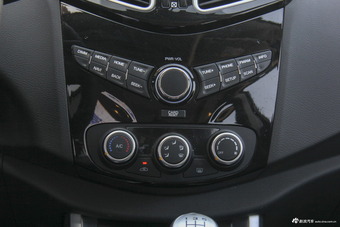 2018款海马S5 1.5T手动豪华型