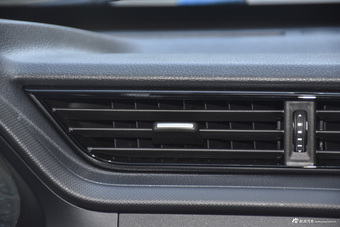 2016款瑞虎3 1.6L自动风尚版