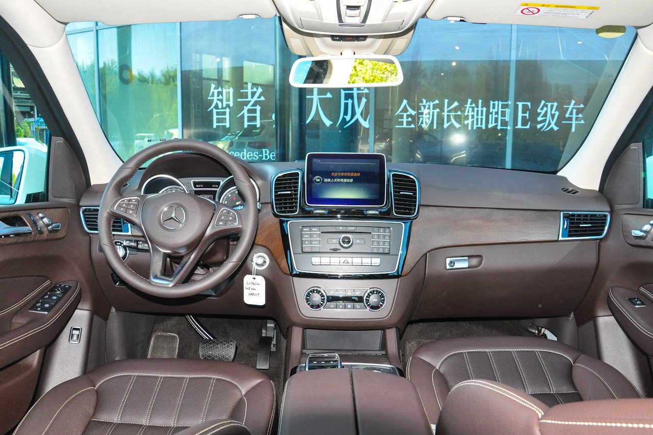 2015款奔驰GLE级 400 3.0T自动4MATIC