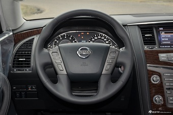 2017款途乐5.6L自动标准型