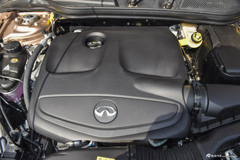 2017款英菲尼迪QX30 1.6T自动两驱时尚版