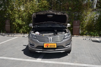 2018款林肯MKC 2.0T自动两驱尊享版