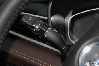 2018款汉腾X5 1.5T CVT炫动旗舰版