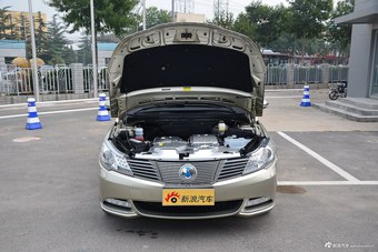 2016款腾势尊贵版