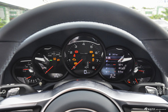 2016款保时捷911 Carrera Cabriolet 3.0T自动