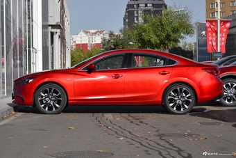 2018款阿特兹2.5L自动蓝天至尊版