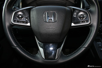 2017款CR-V 1.5T 240TURBO自动四驱尊耀版