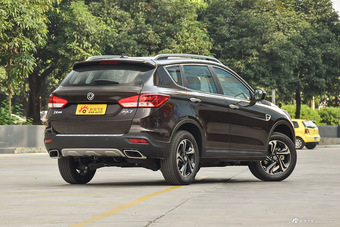 2016款东风风神AX7 2.0L自动智逸型