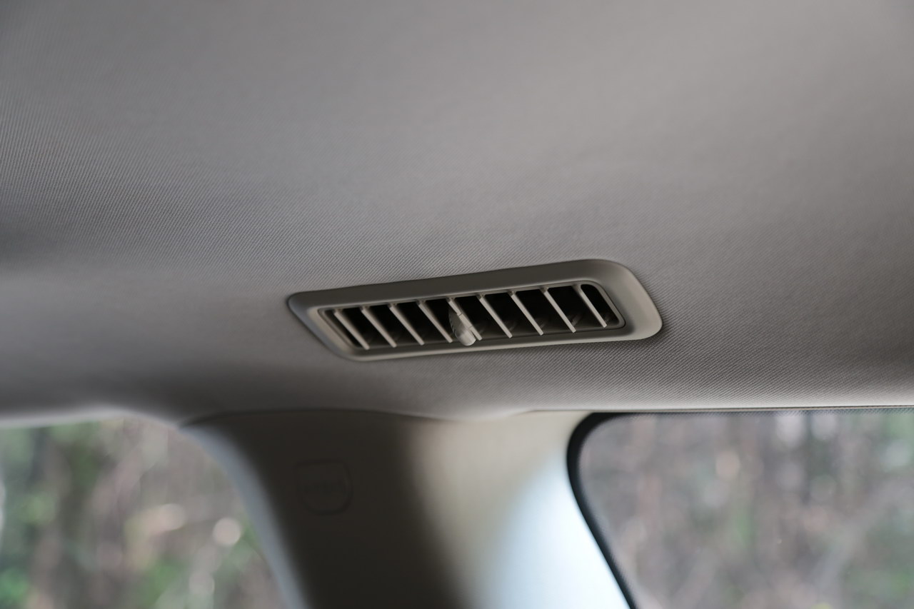 2017上汽大通D90 2.0TGI自动四驱高配版