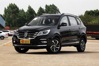 2017款宝骏560 1.5T DCT尊享型图片