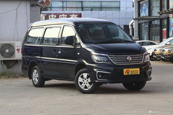 2017款菱智M5L 1.6L手动9座标准型