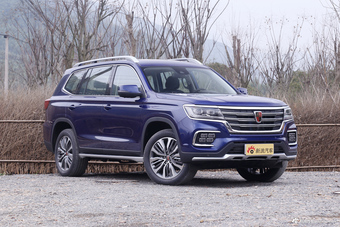 2018款荣威RX8 2.0T自动智联网四驱至尊版