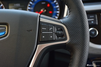 2018款吉利远景X3 1.5L自动精英型