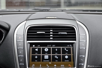 2017款林肯MKX 2.0T自动四驱尊雅版