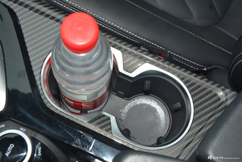 2017上汽大通D90 2.0T自动四驱北极星