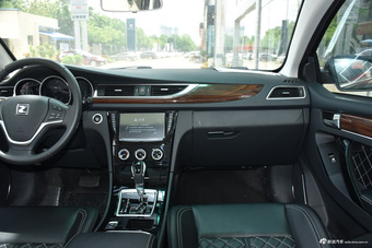 2015款众泰Z500 1.5T 自动豪华型 慕尼黑