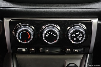 2017款威驰FS 1.3L自动锋锐版S-CVT