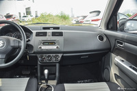 2014款雨燕1.5L自动时尚型