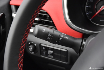 2017款中华V3 1.5T自动旗舰型