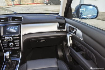 2016款哈弗H2 1.5T手动两驱豪华型