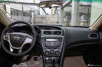 2017款海马福美来1.6L手动豪华型