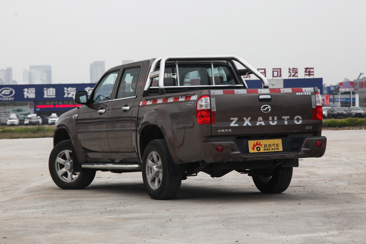 2018款中兴威虎 2.8T柴油国V两驱精英型大双CA4D28C5-1B