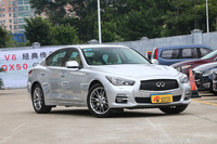 2016款英菲尼迪Q50L 2.0T自动豪华版 