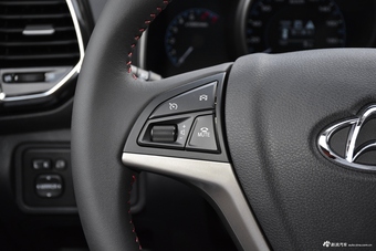 2017款长安CX70 1.5T自动尊擎版