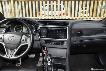 2015款思铂睿2.4L自动 Si