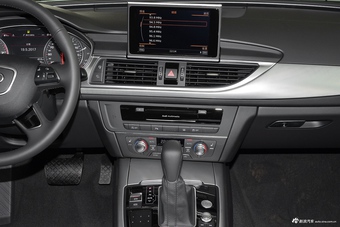 2017款奥迪A6L 2.5L自动30 FSI技术型