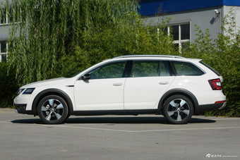 2018款明锐旅行版1.4T TSI280 DSG旗舰版