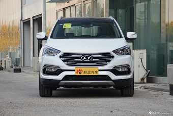 2017款现代全新胜达 2.0T 自动两驱智能型 7座