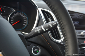 2018款探界者2.0T自动四驱捍界版550T