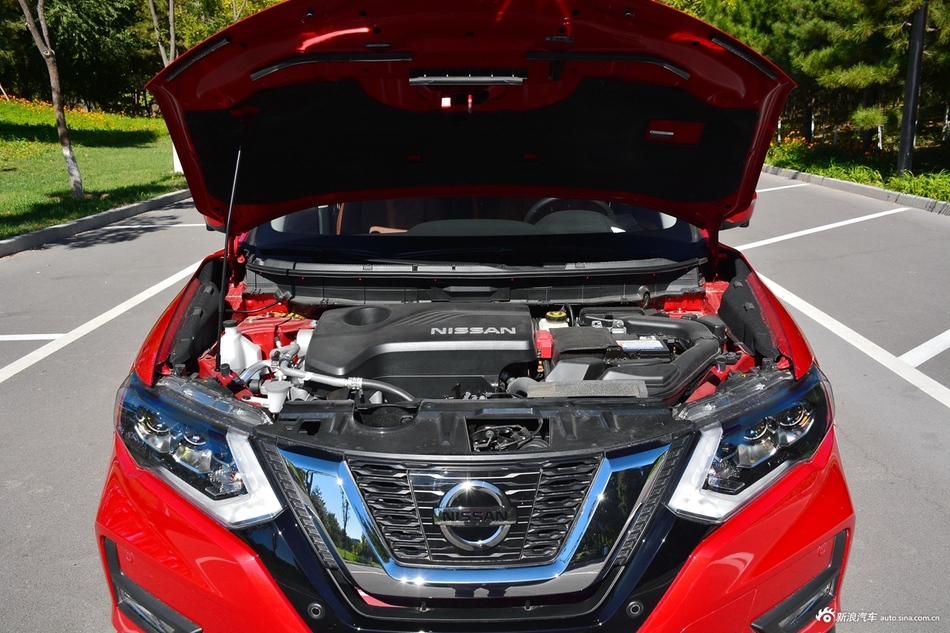 2019款奇骏2.5L自动四驱智联至尊版