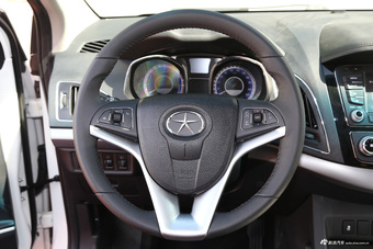 2015款瑞风S5 1.5T自动精英型