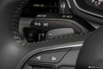 2017款奥迪A4 allroad 2.0T自动 45TFSI quattro运动型