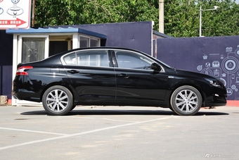 2016款东风标致408 1.6T自动豪华版