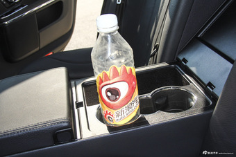 2015款捷豹XJL 3.0L自动SC两驱尊享商务版