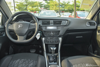 2017款雪铁龙C3-XR 1.6L自动时尚型